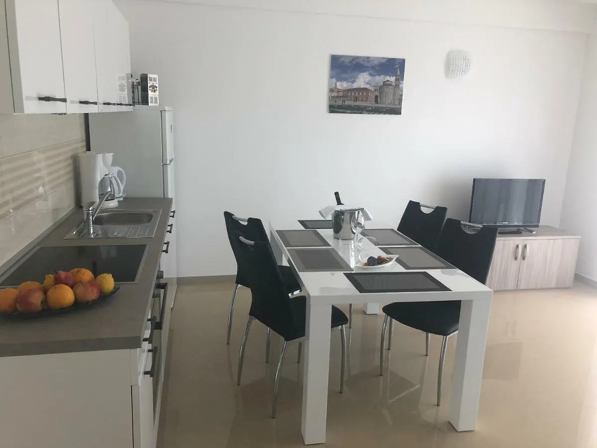 公寓 Apartmani Sunset 扎达尔 克罗地亚